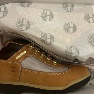 Big Kids timberland field boot size 6